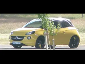 Opel Adam 2012 nuove immagini