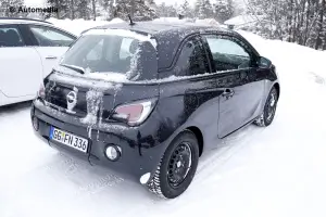 Opel Adam Cabrio - Foto spia