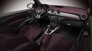 Opel Adam - Gli interni