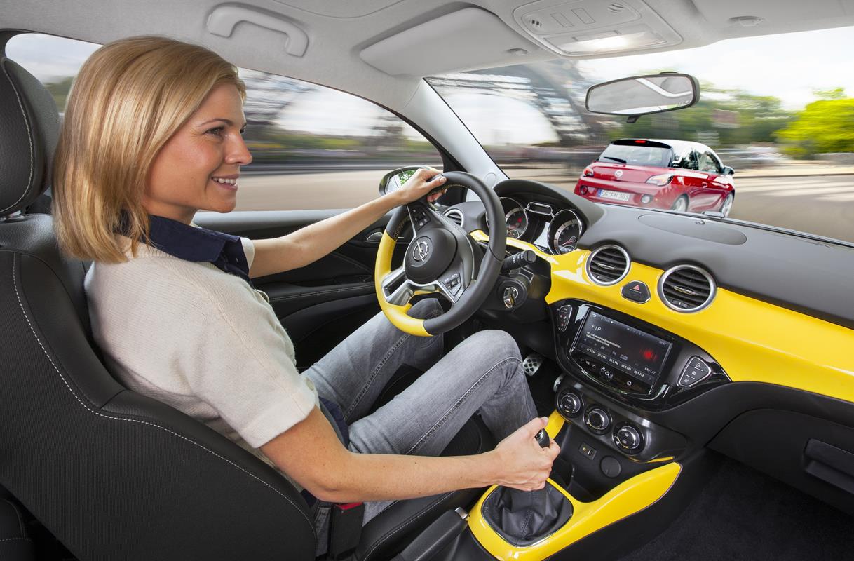 Opel Adam IntelliLink