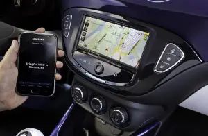 Opel Adam IntelliLink - 1