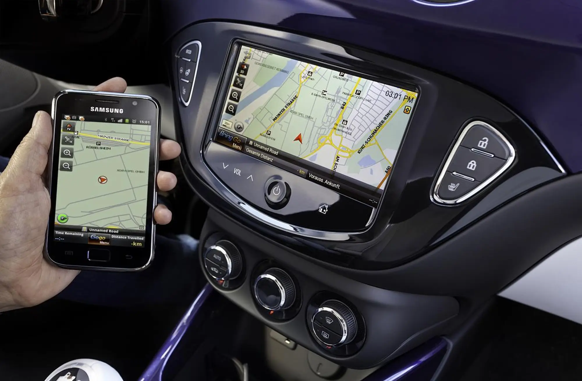 Opel Adam IntelliLink - 2