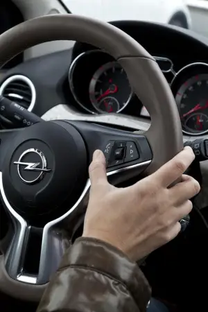 Opel Adam IntelliLink - 5
