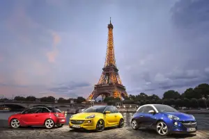 Opel Adam Parigi 2012