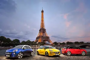 Opel Adam Parigi 2012