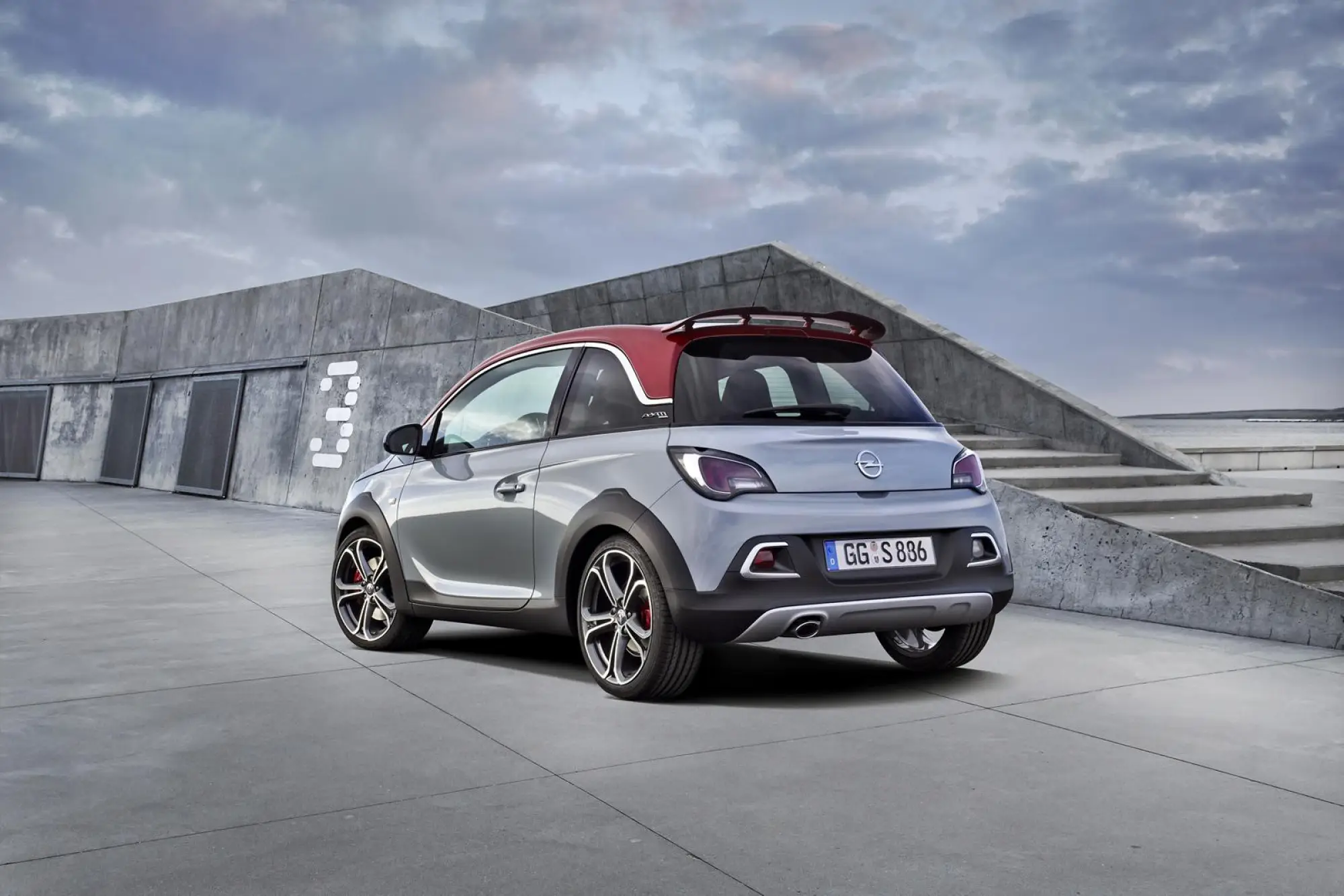 Opel Adam Rocks S - 11