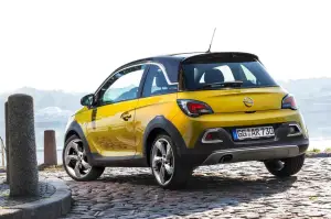 Opel Adam Rocks