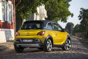 Opel Adam Rocks