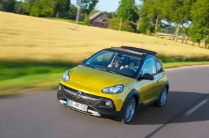 Opel Adam Rocks - 1