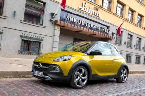 Opel Adam Rocks