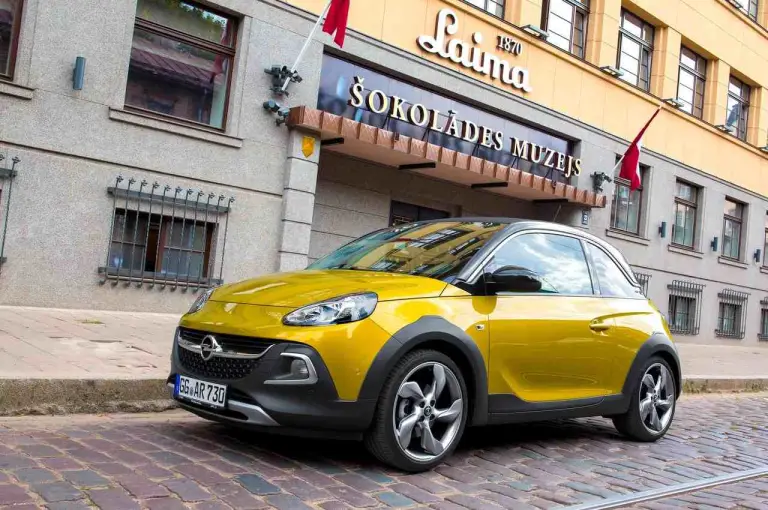 Opel Adam Rocks - 17