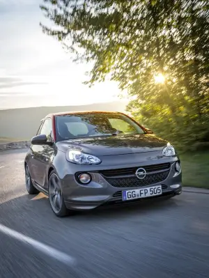 Opel Adam S 2015
