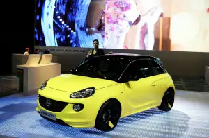 Opel Adam - Salone di Parigi 2012