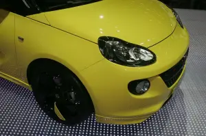 Opel Adam - Salone di Parigi 2012