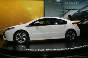 Opel Ampera Ginevra 2011 - 7