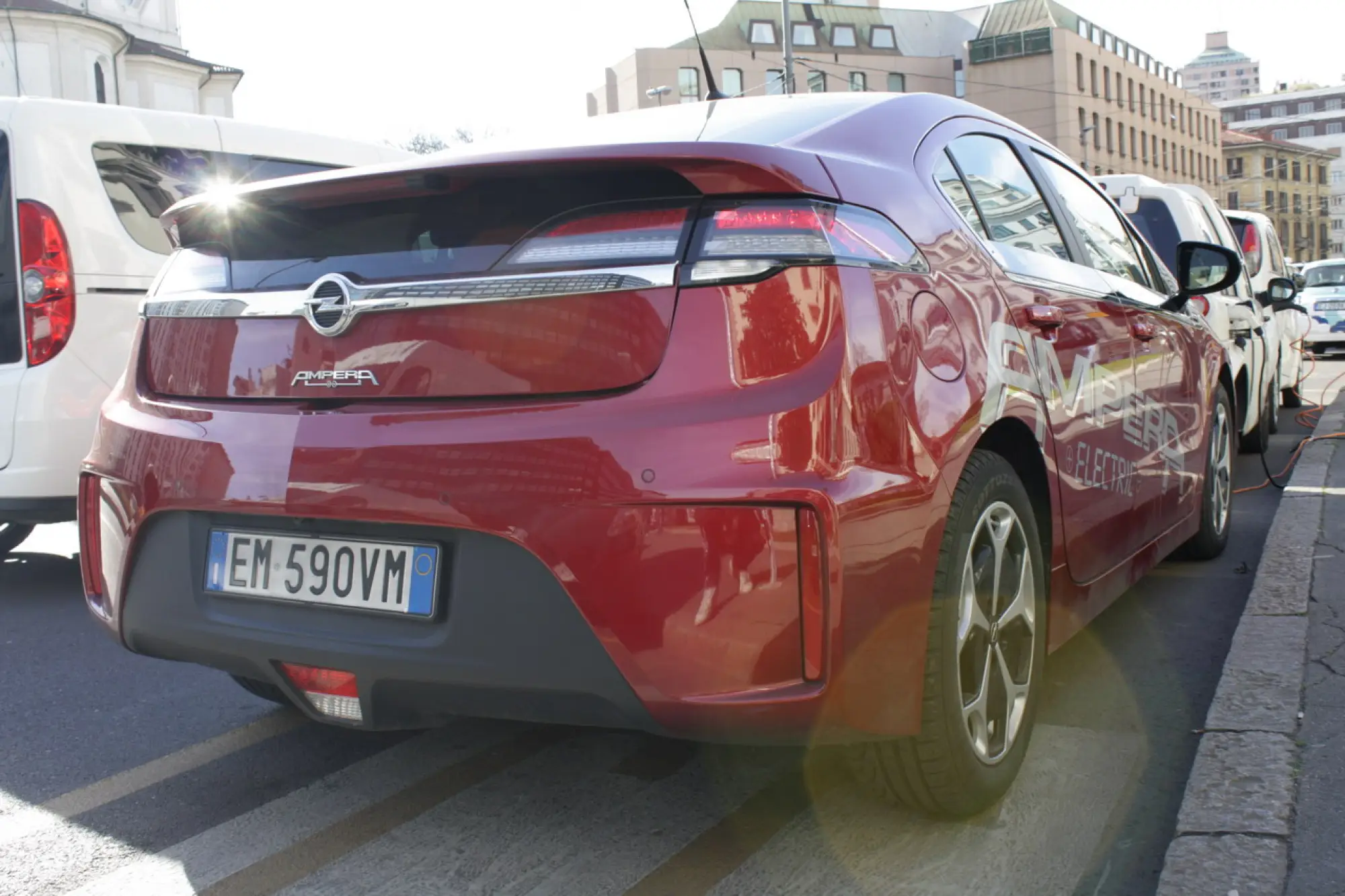 Opel Ampera Prova Su Strada - 1