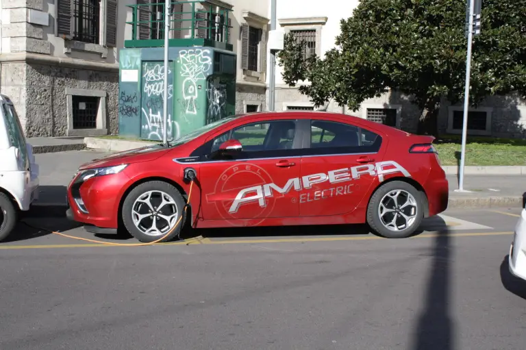 Opel Ampera Prova Su Strada - 8