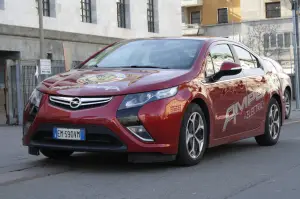 Opel Ampera Prova Su Strada - 14