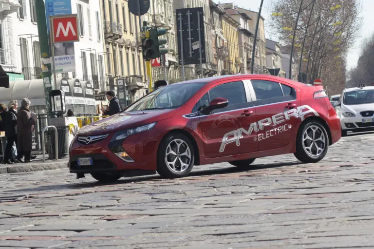 Opel Ampera Prova Su Strada - 20