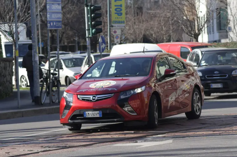 Opel Ampera Prova Su Strada - 29