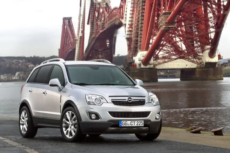 Opel Antara 2011 - 25