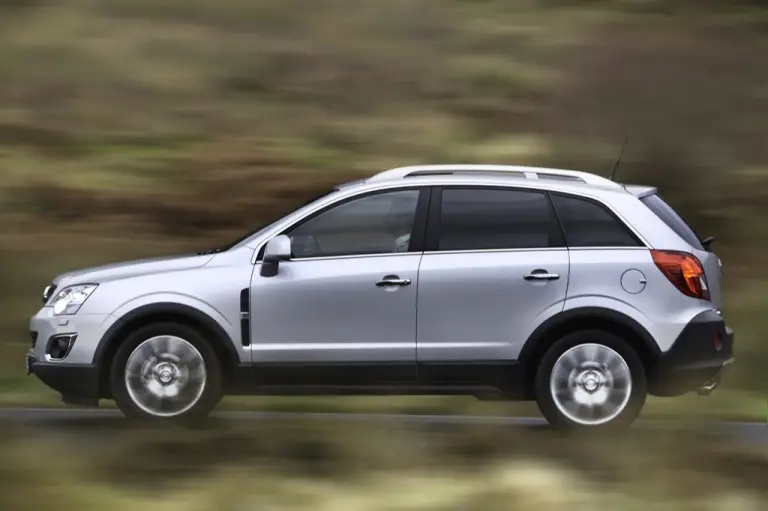 Opel Antara 2011 - 28