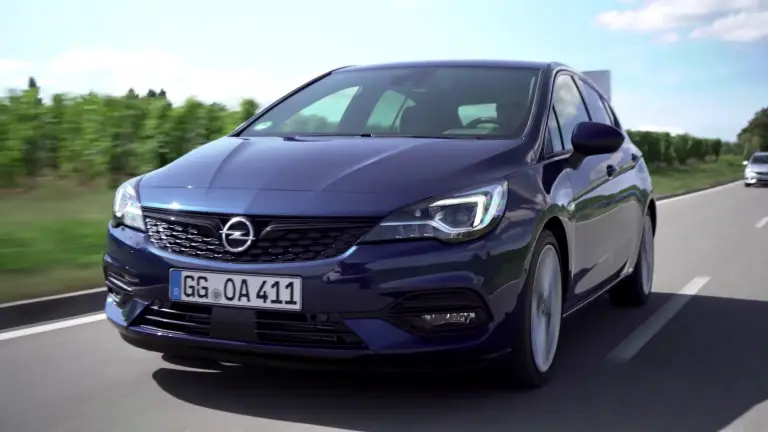 Opel Astra 2019  - 1