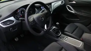 Opel Astra 2019  - 3