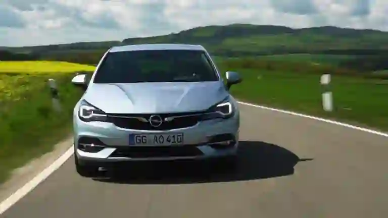 Opel Astra 2020 - 2