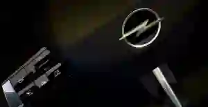 Opel Astra 2022 - Teaser