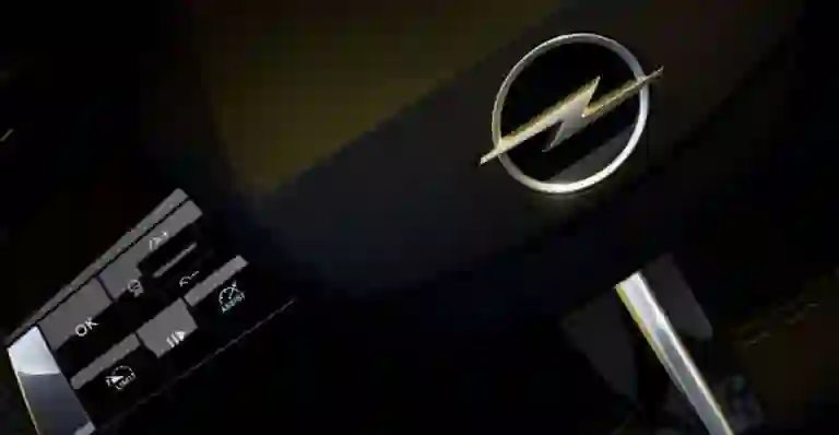 Opel Astra 2022 - Teaser - 5