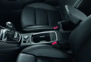 Opel Astra accessori da viaggio - 2