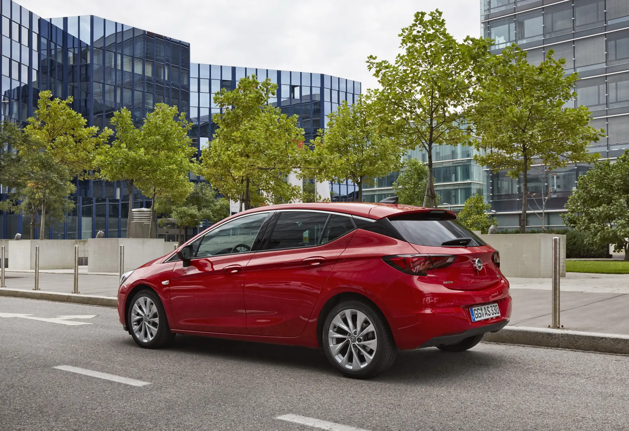 Opel Astra con comandi manuali per disabili - 2