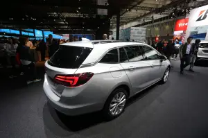 Opel Astra EcoM - Salone di Francoforte 2017 - 2