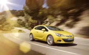 Opel Astra GTC 2012 - 5