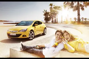 Opel Astra GTC 2012