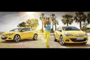 Opel Astra GTC 2012