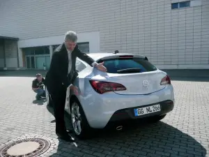 Opel Astra GTC - Russelsheim - 8 luglio 2011