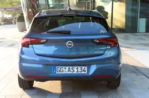 Opel Astra MY 2016 - Primo contatto, Vienna e Bratislava 05 e 06 ottobre 2015