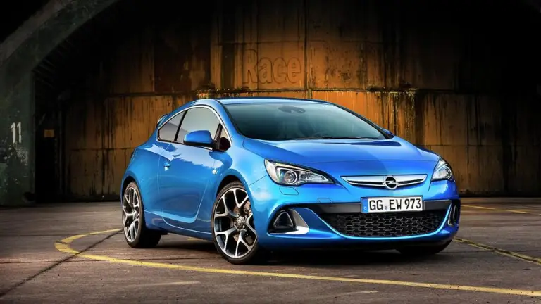 Opel Astra OPC 2012 nuove immagini ufficiali - 26