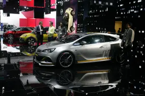 Opel Astra OPC Extreme - Salone di Ginevra 2014 - 5