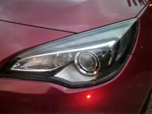 Opel Astra OPC foto live - 4