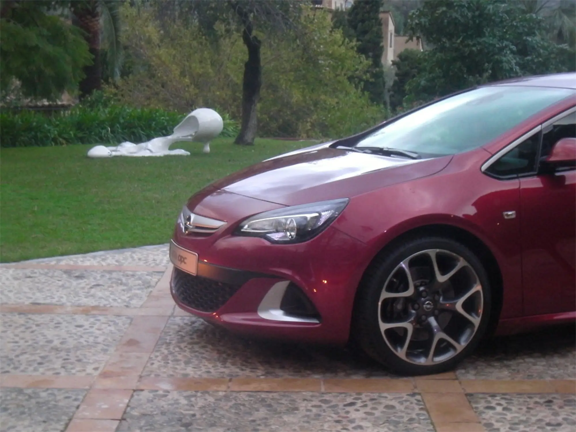Opel Astra OPC foto live - 6