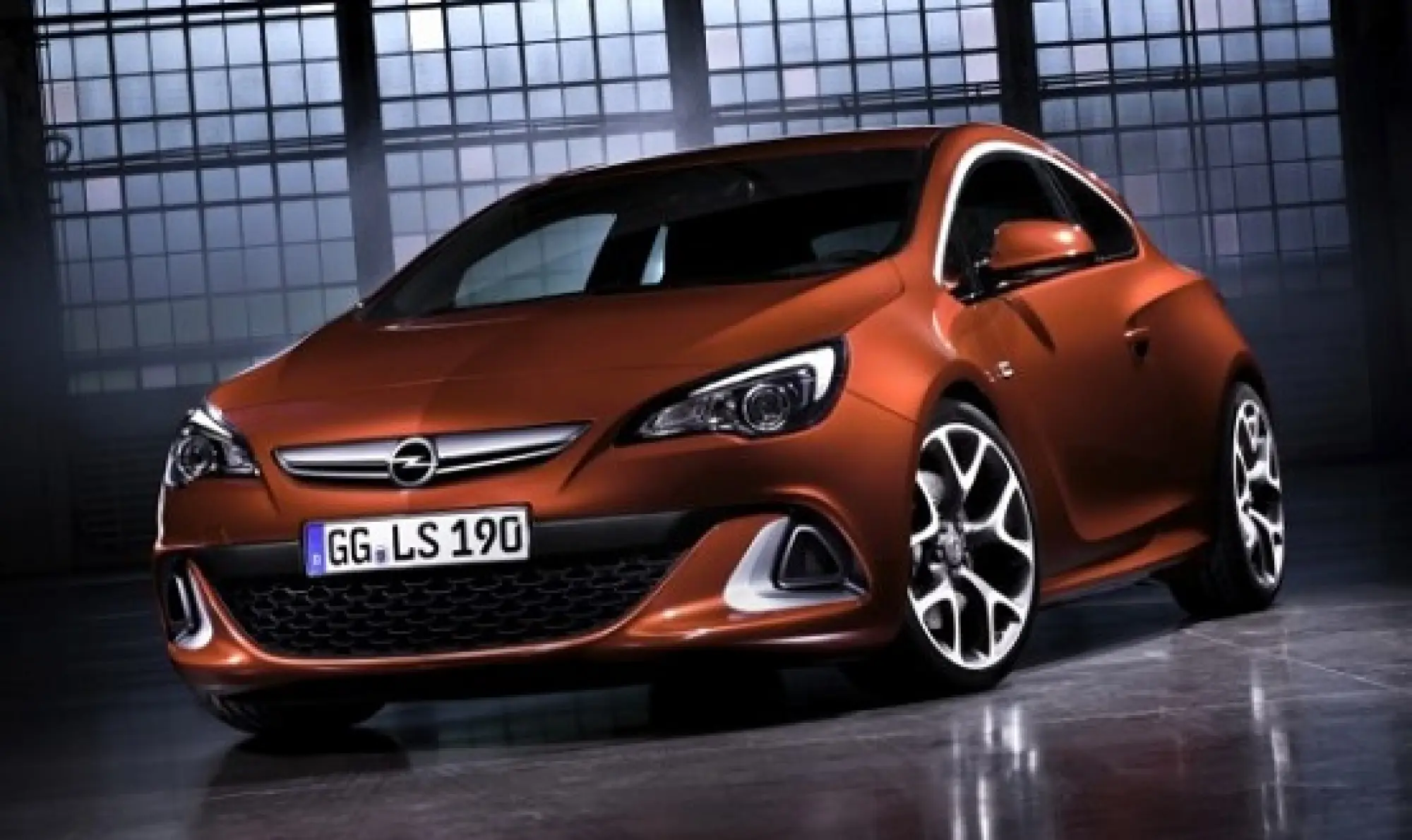 Opel Astra OPC - 1