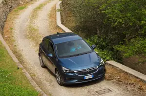 Opel Astra - Prova su strada 2016