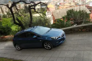 Opel Astra - Prova su strada 2016