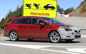 Opel Astra Sports Tourer 2020 - Foto spia 20-05-2019 - 13