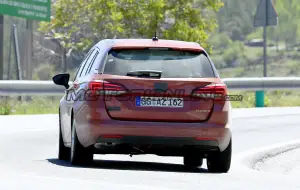 Opel Astra Sports Tourer 2020 - Foto spia 20-05-2019