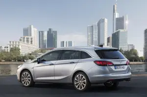 Opel Astra Sports Tourer MY 2016 - 8