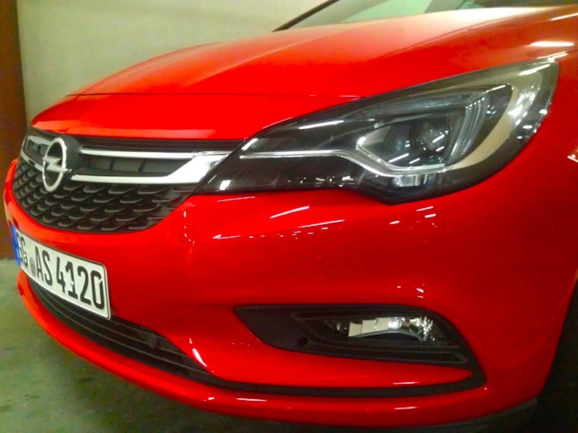 Opel Astra Sports Tourer MY2016 - 14